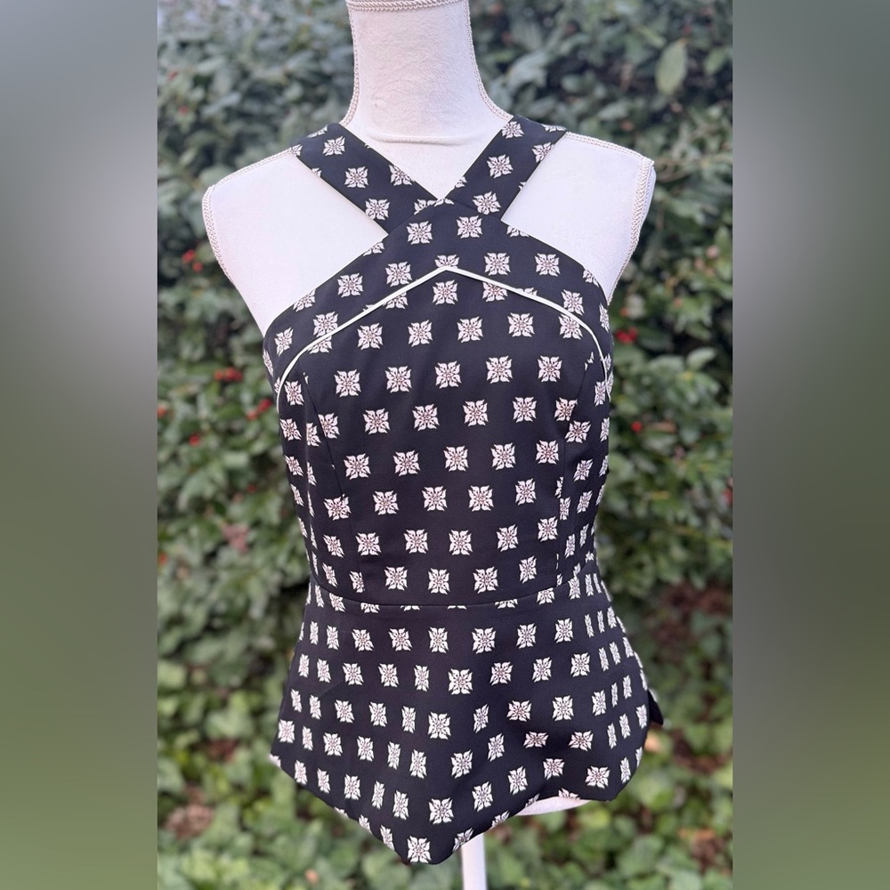 🦋 WHBM Elegant Black and White Women's Top
